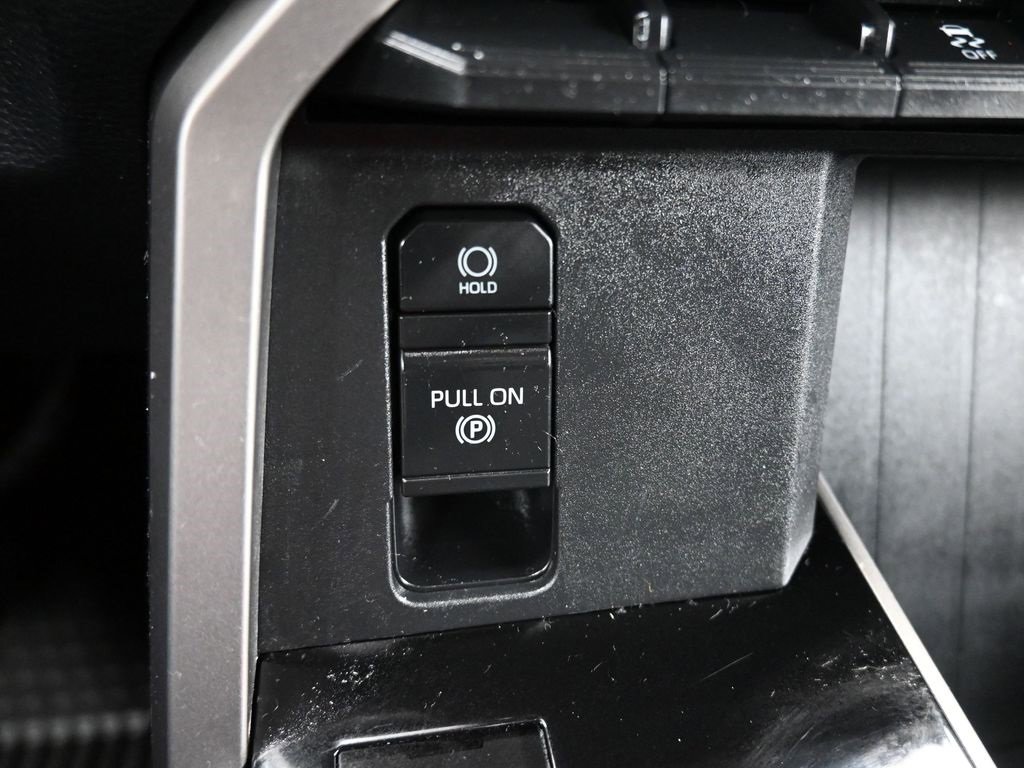 Used 2022 Toyota Tundra SR5 w/ SR5 Convenience Package image 26