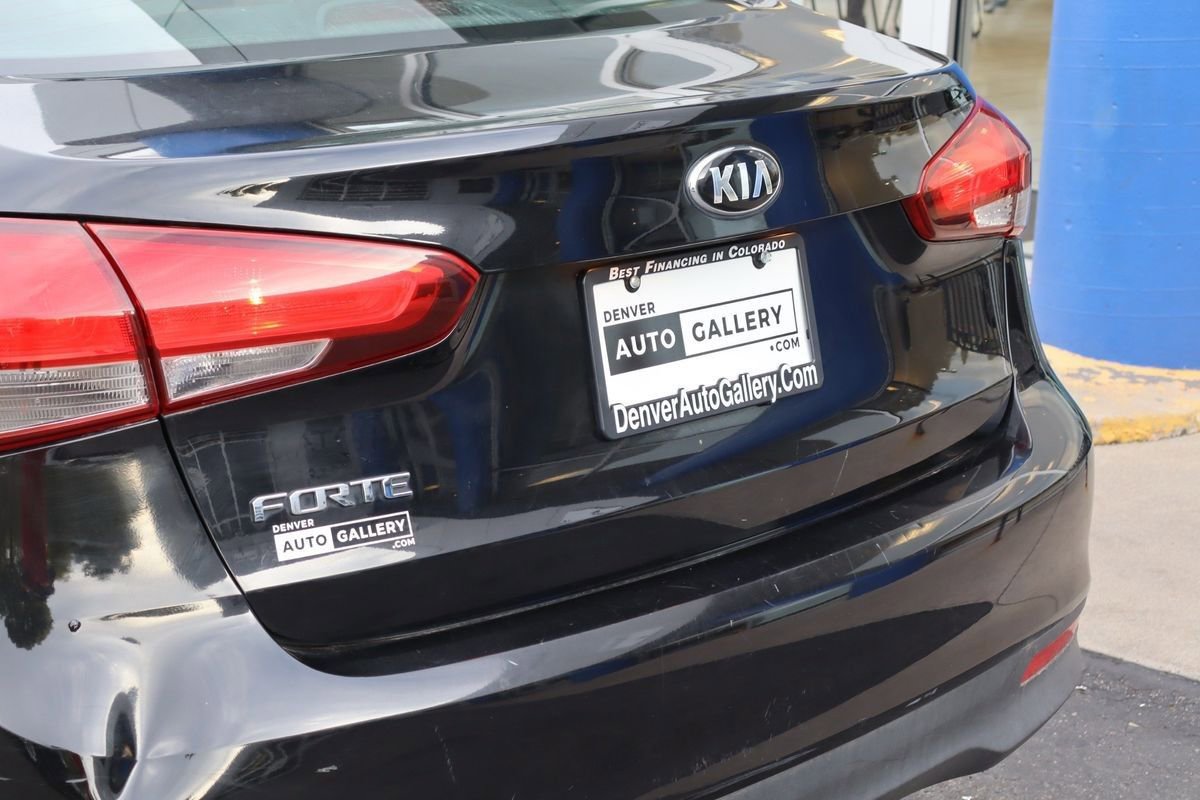 Used 2017 Kia Forte LX image 20