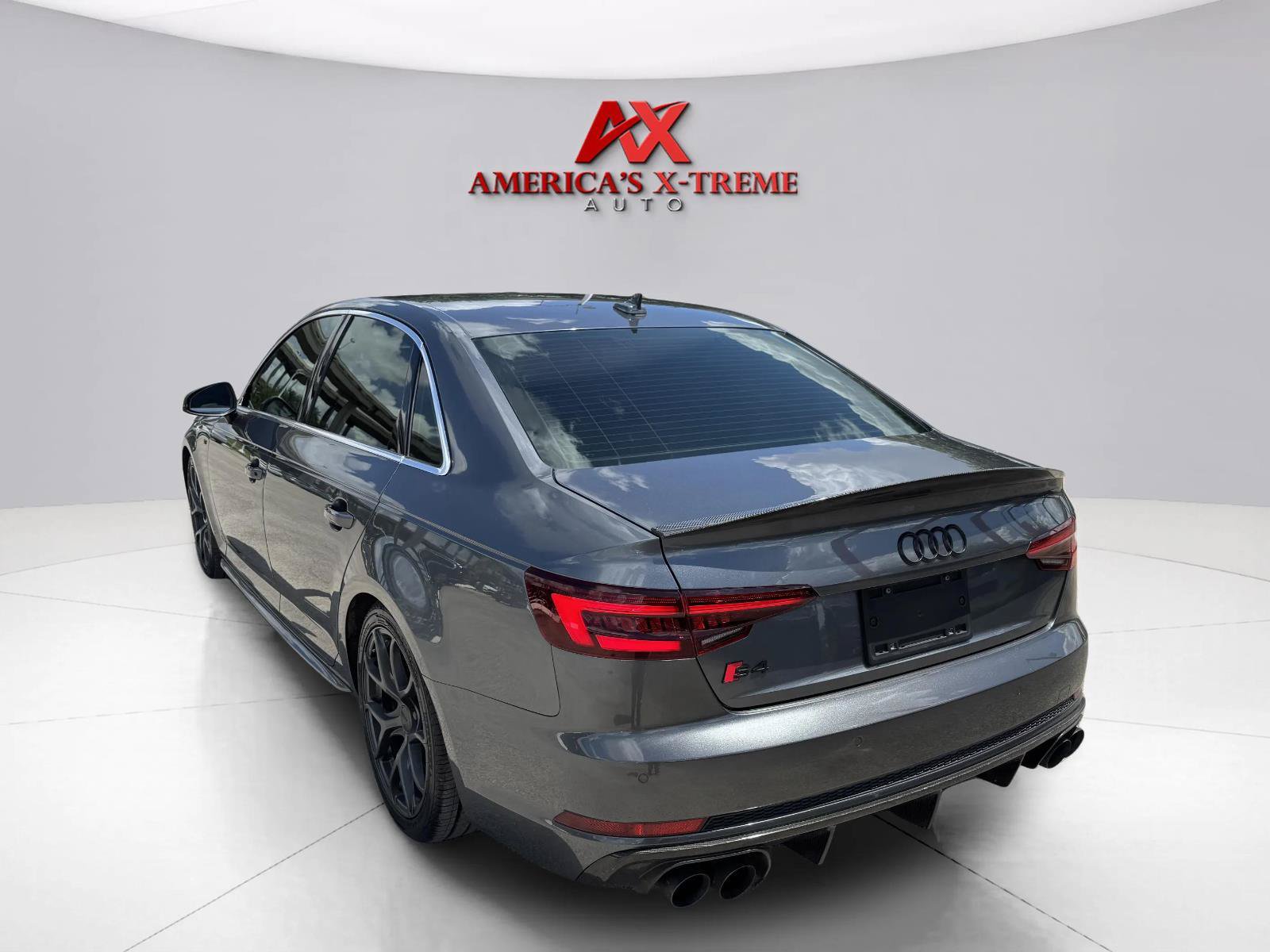 Used 2018 Audi S4 Premium Plus w/ Navigation Package AWD/4WD image 4