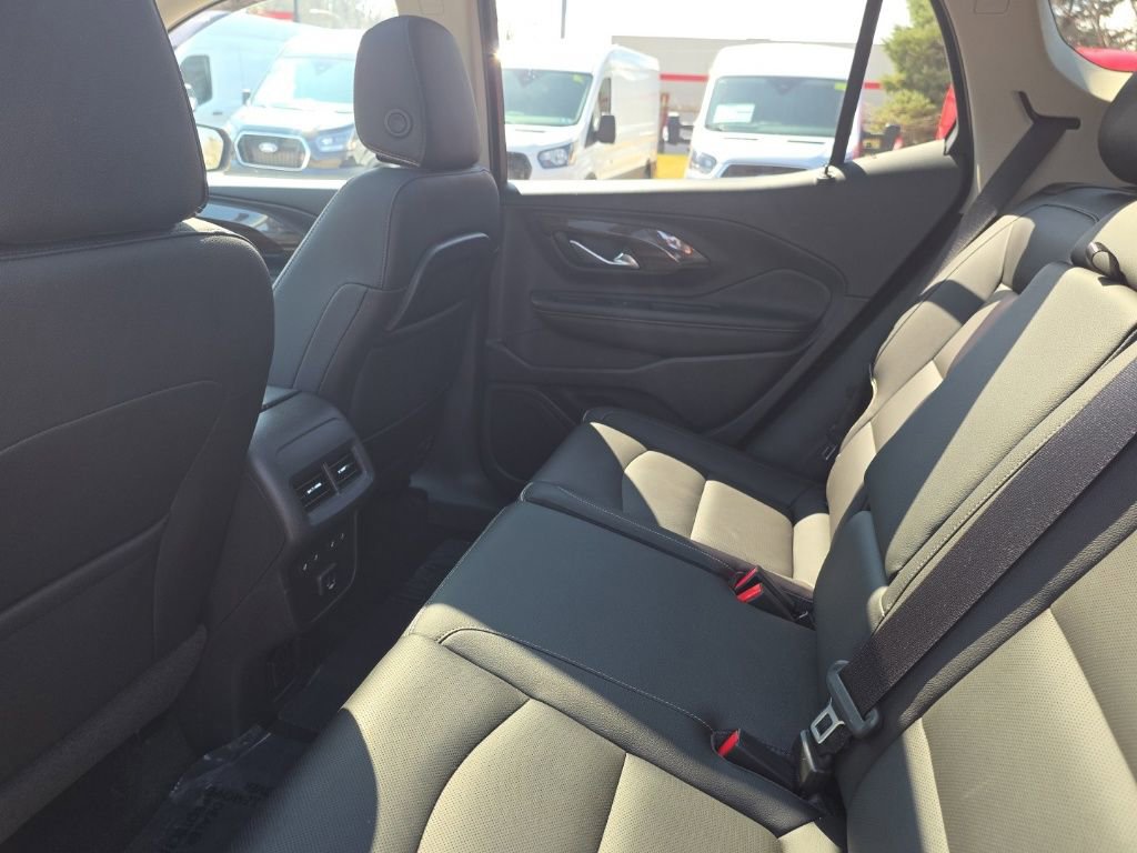 Used 2020 GMC Terrain Denali w/ Denali Premium Package image 11