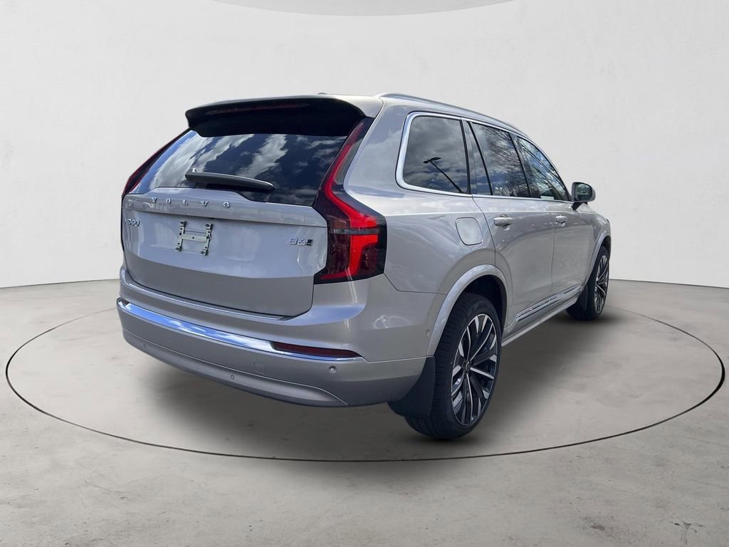 New 2026 Volvo XC90 B6 Plus w/ Protection Package Premier AWD/4WD image 5