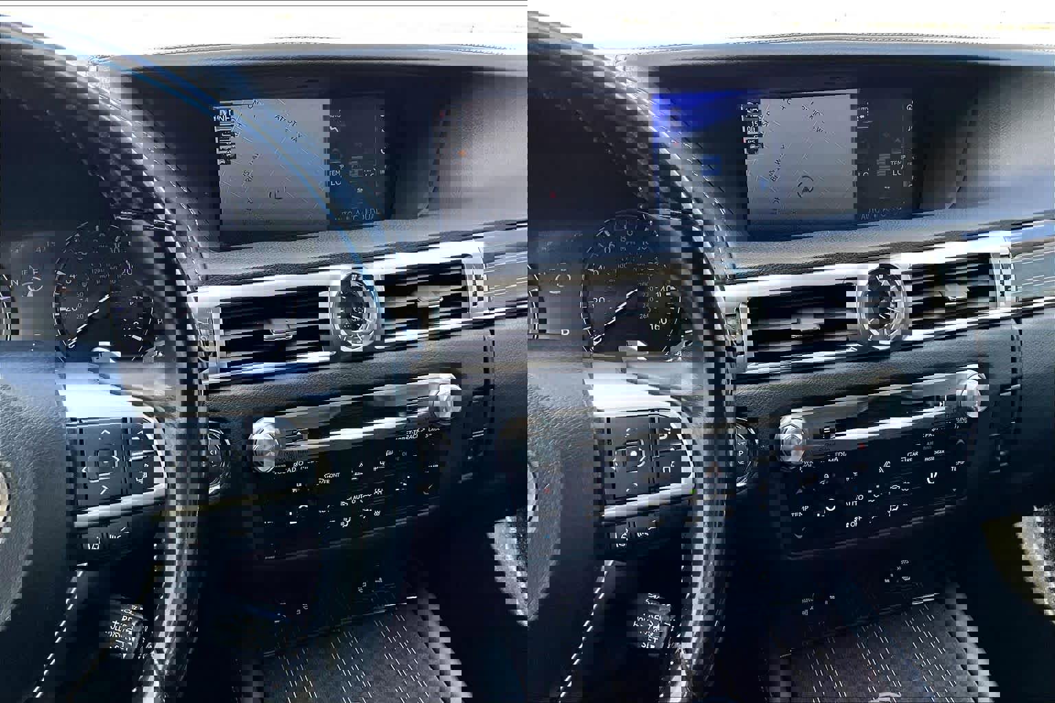 Used 2018 Lexus GS 350 AWD w/ Premium Package image 7