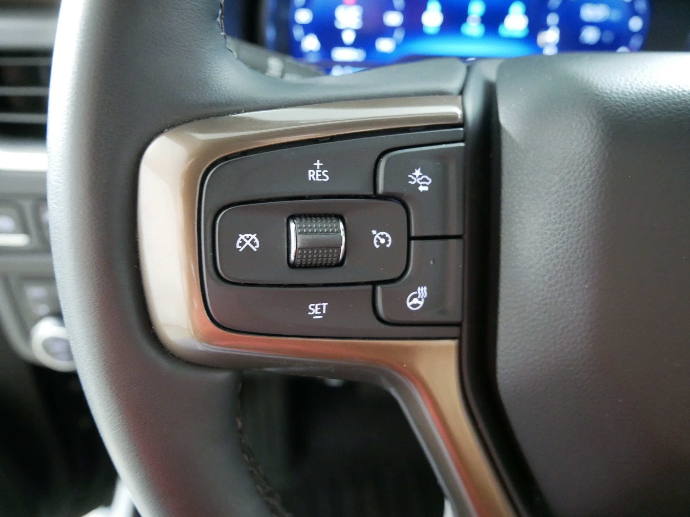 Used 2024 Chevrolet Tahoe High Country AWD/4WD image 27