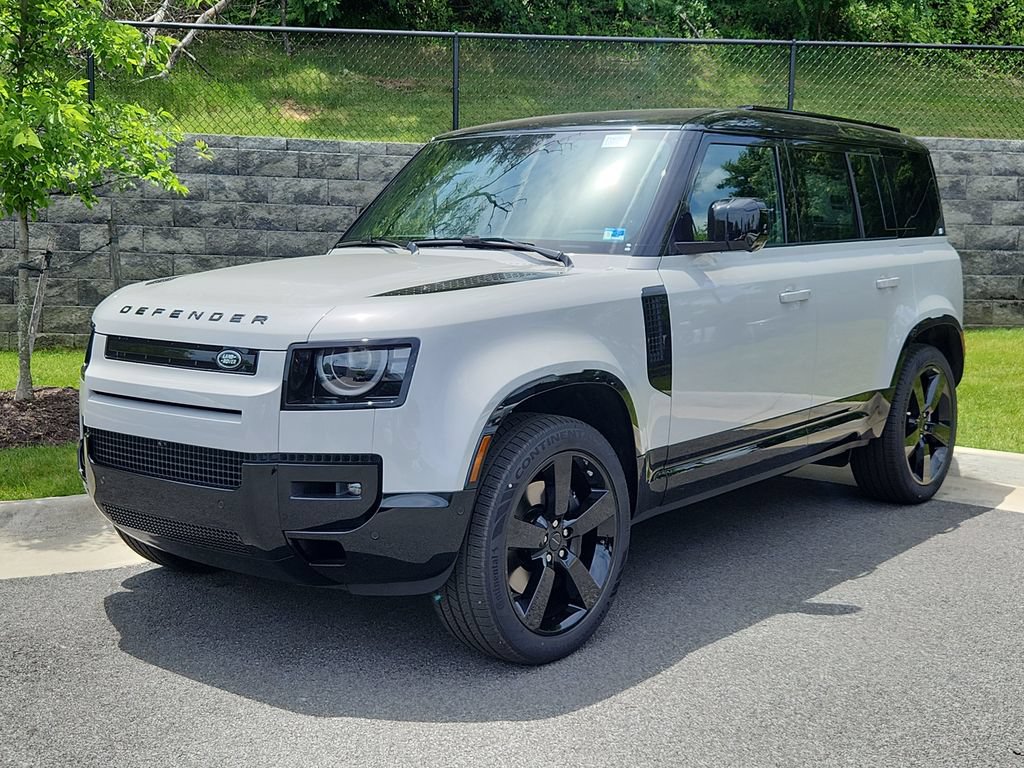 New 2026 Land Rover Defender 110 X-Dynamic SE AWD/4WD image 1