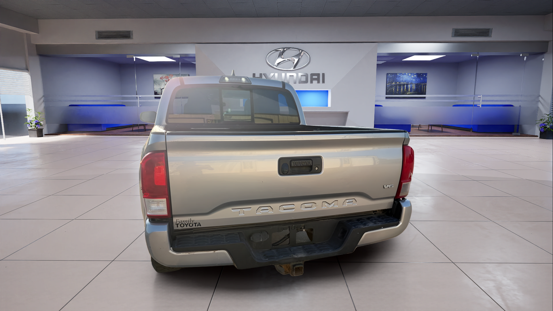 Used 2017 Toyota Tacoma SR w/ Tow Package AWD/4WD image 5