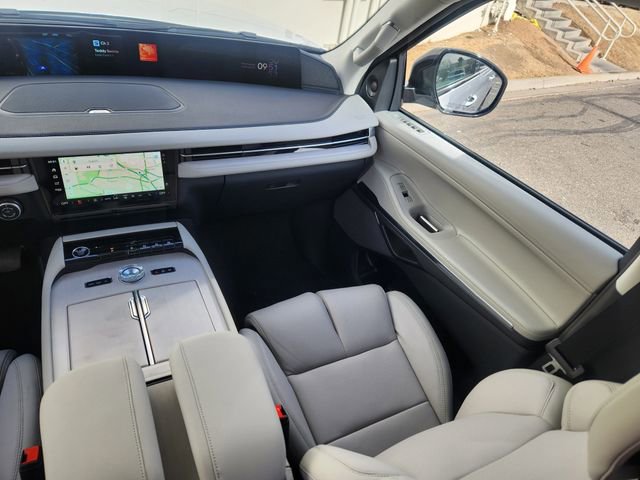 New 2026 Lincoln Navigator Reserve w/ Jet Appearance Package image 12