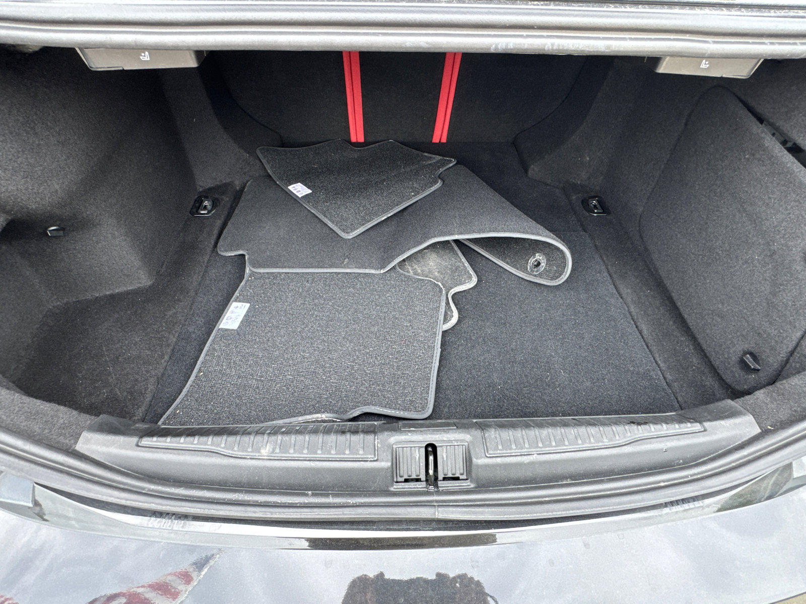 Used 2024 Alfa Romeo Giulia Veloce AWD/4WD image 22