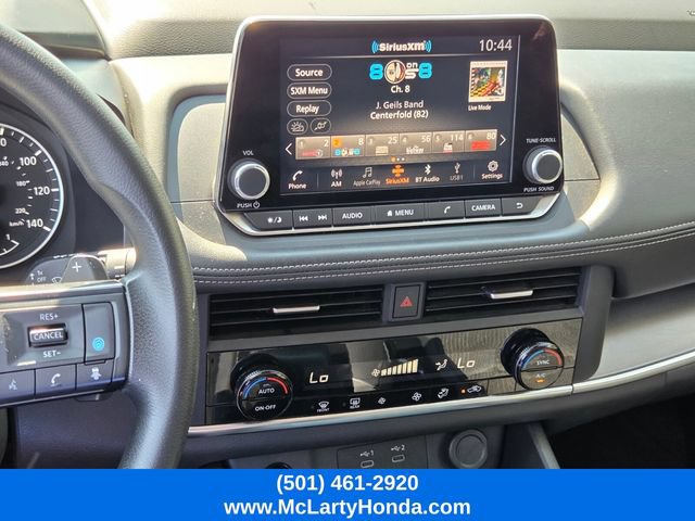 Used 2024 Nissan Rogue SV FWD image 22