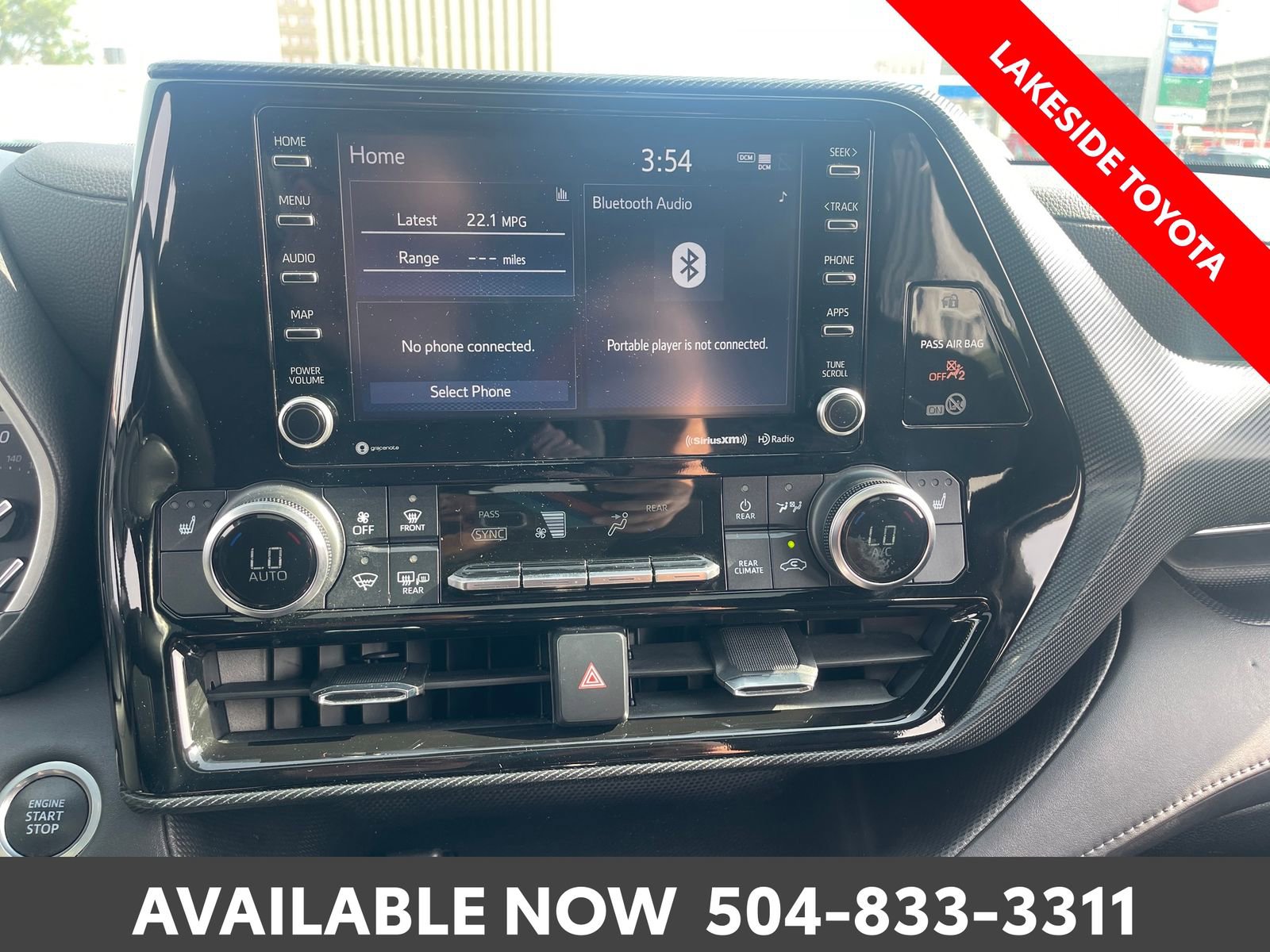 Used 2021 Toyota Highlander XSE FWD image 32