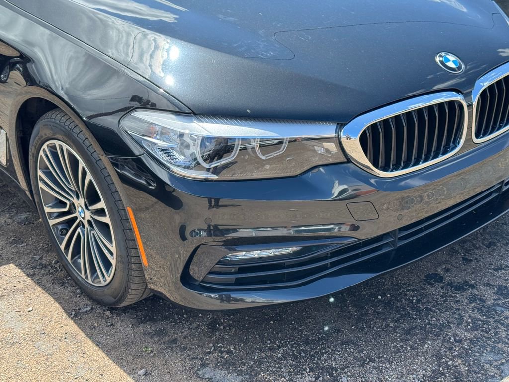Used 2018 BMW 540i RWD image 10