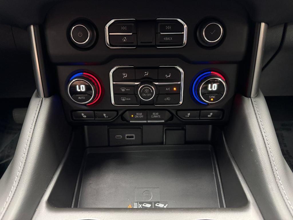 Used 2024 Chevrolet Tahoe Z71 AWD/4WD image 20