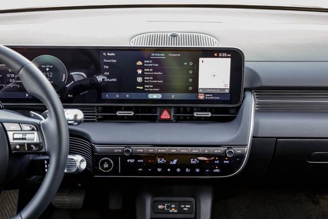 New 2026 Hyundai Ioniq 5 SEL RWD image 13