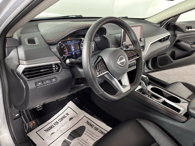 Used 2025 Nissan Altima 2.5 SR FWD image 21