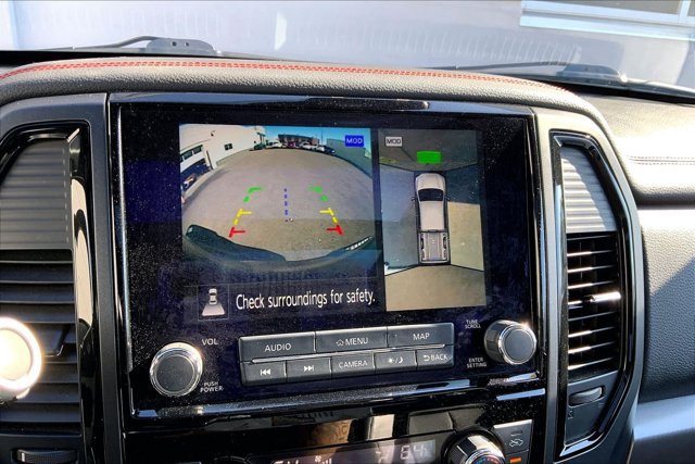 Used 2021 Nissan Titan PRO-4X w/ Pro-4x Convenience Package AWD/4WD image 21