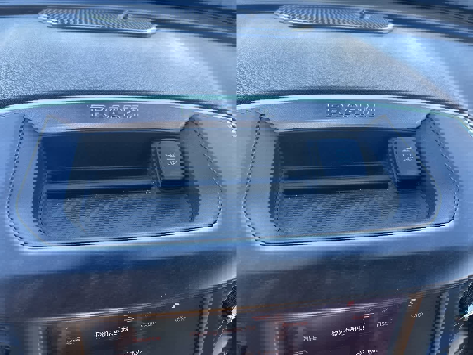 Used 2024 RAM 3500 Big Horn image 36