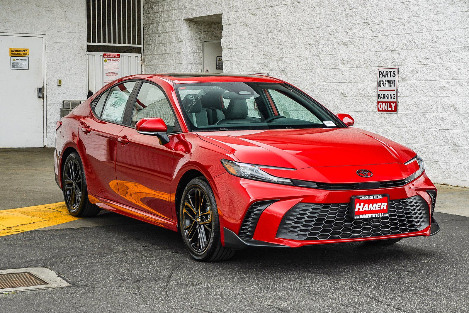 New 2026 Toyota Camry SE image 3