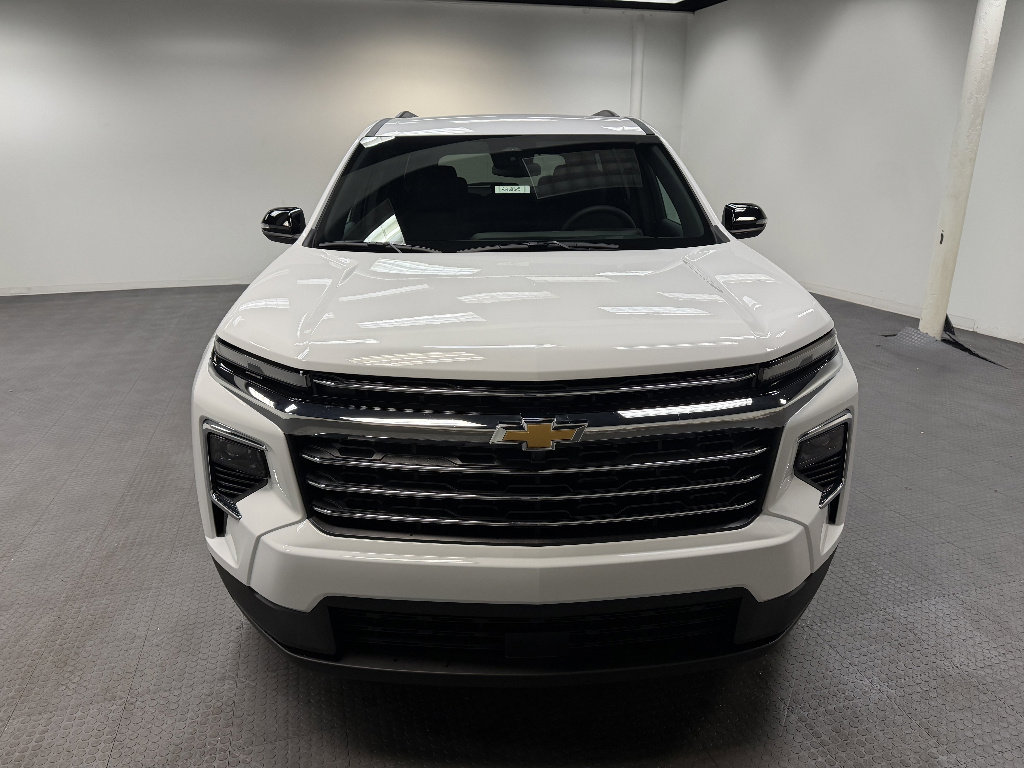 New 2026 Chevrolet Traverse LT w/ LPO, Floor Liner Package FWD image 6