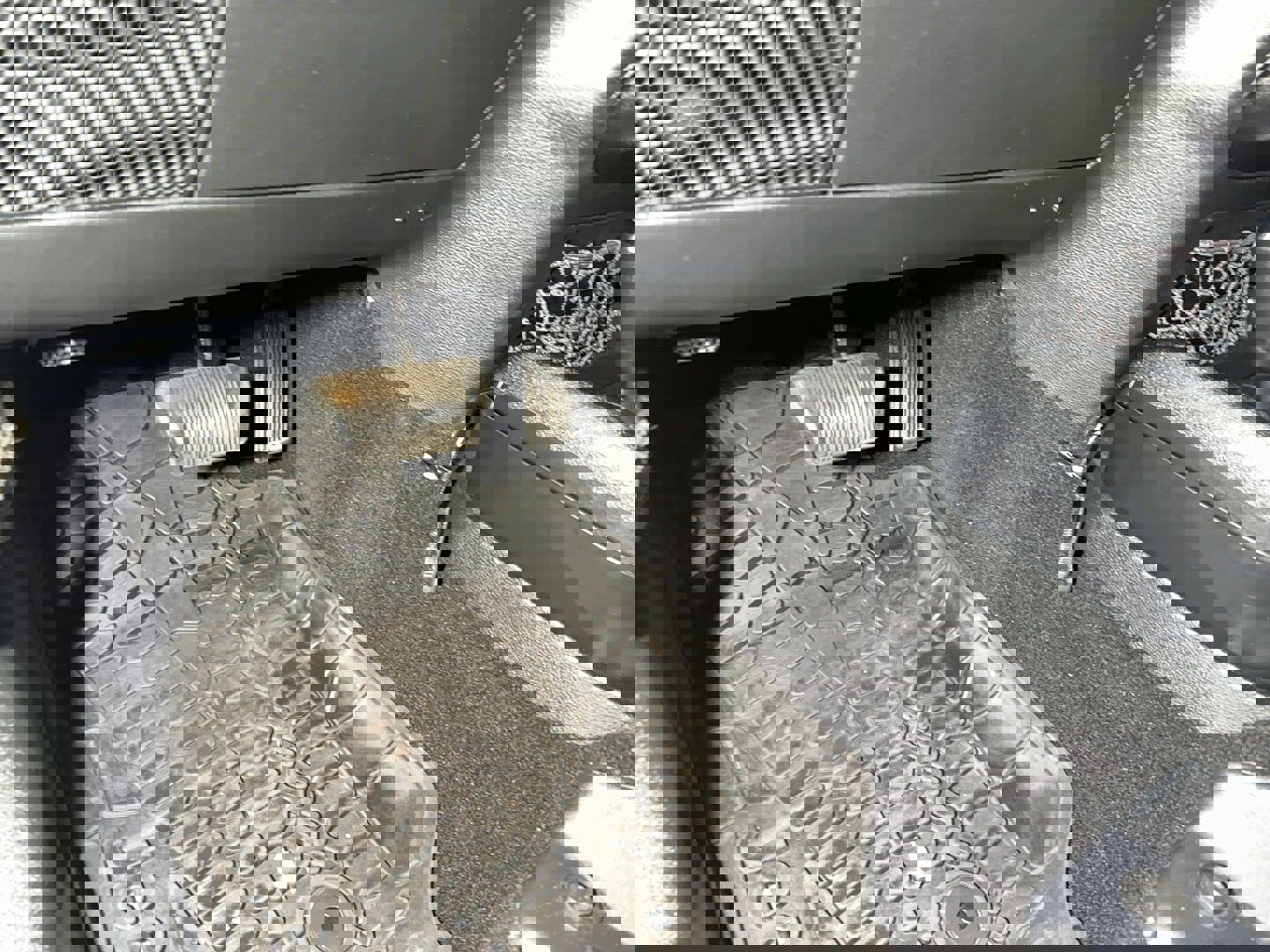 Used 2017 Jeep Wrangler Unlimited Sport w/ Quick Order Package 24S image 15