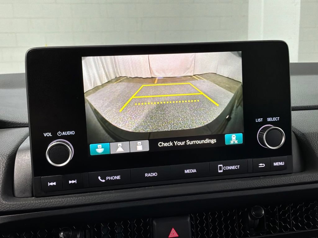 Used 2025 Honda CR-V EX image 16