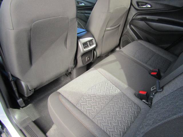 Used 2023 Chevrolet Equinox LT w/ Driver Convenience Package image 13