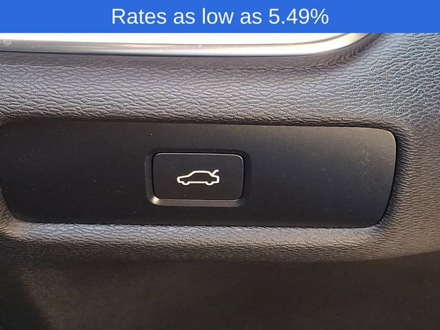 Certified 2025 Volvo V60 B5 Cross Country Plus image 28