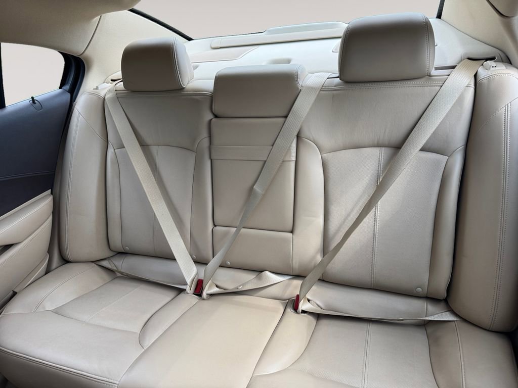 Used 2011 Buick LaCrosse CXL w/ Luxury Package image 13