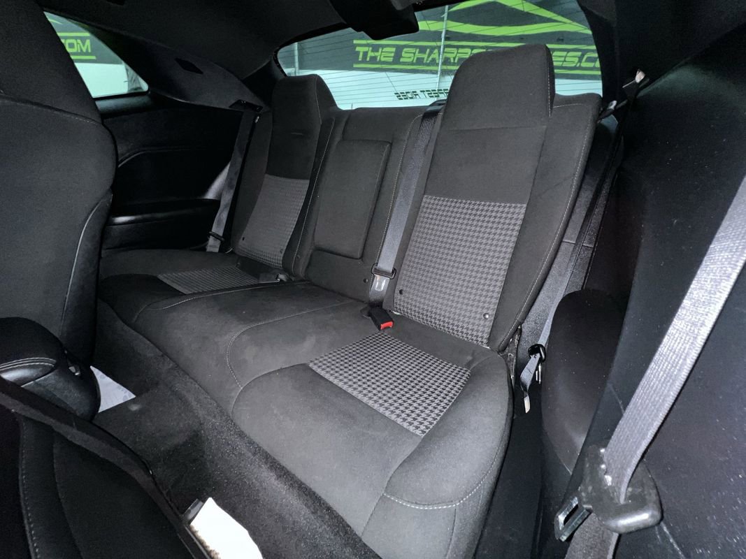 Used 2018 Dodge Challenger R/T RWD image 28