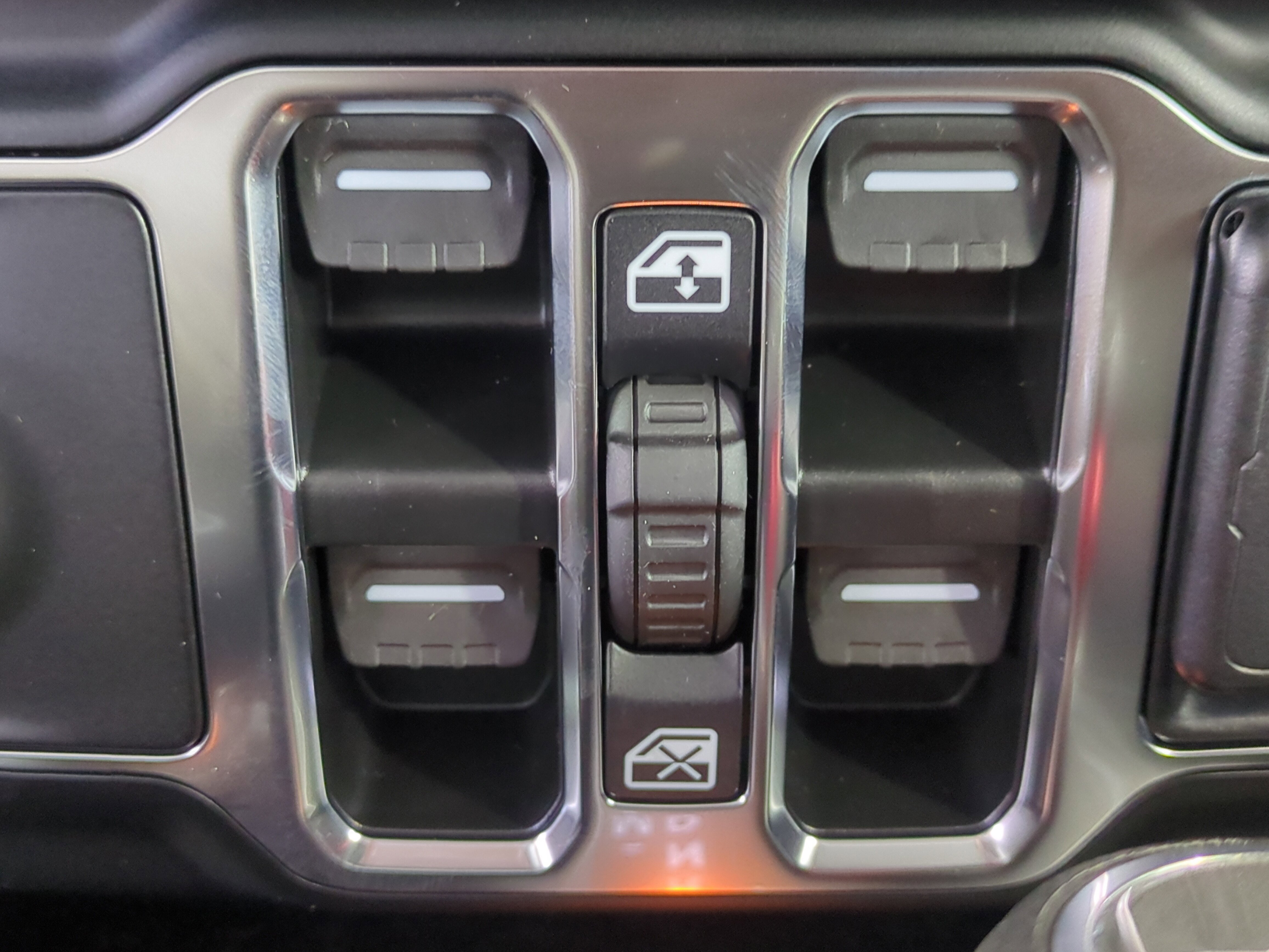 New 2026 Jeep Gladiator Sport image 25