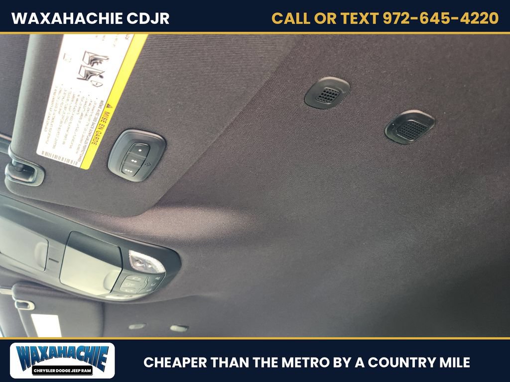 New 2027 Chrysler Pacifica Select FWD image 20