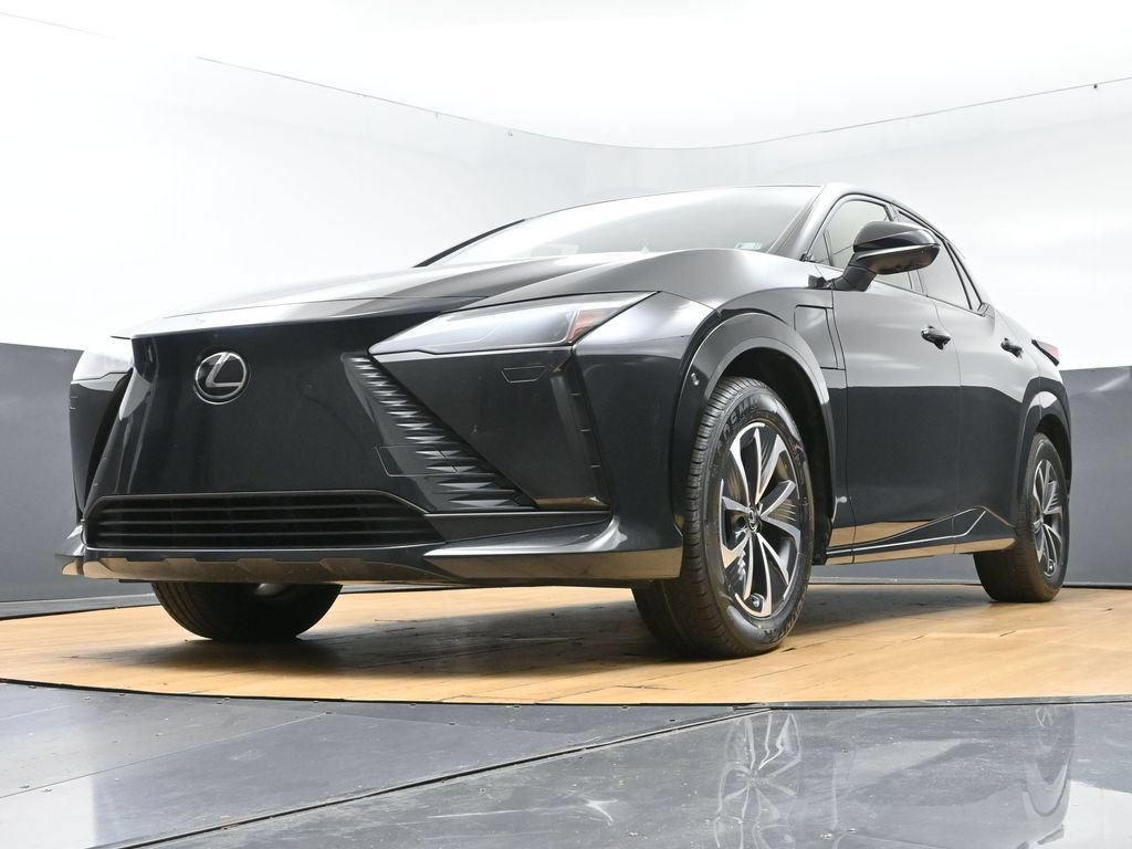 Used 2023 Lexus RZ 450e Premium w/ Technology Package AWD/4WD image 46
