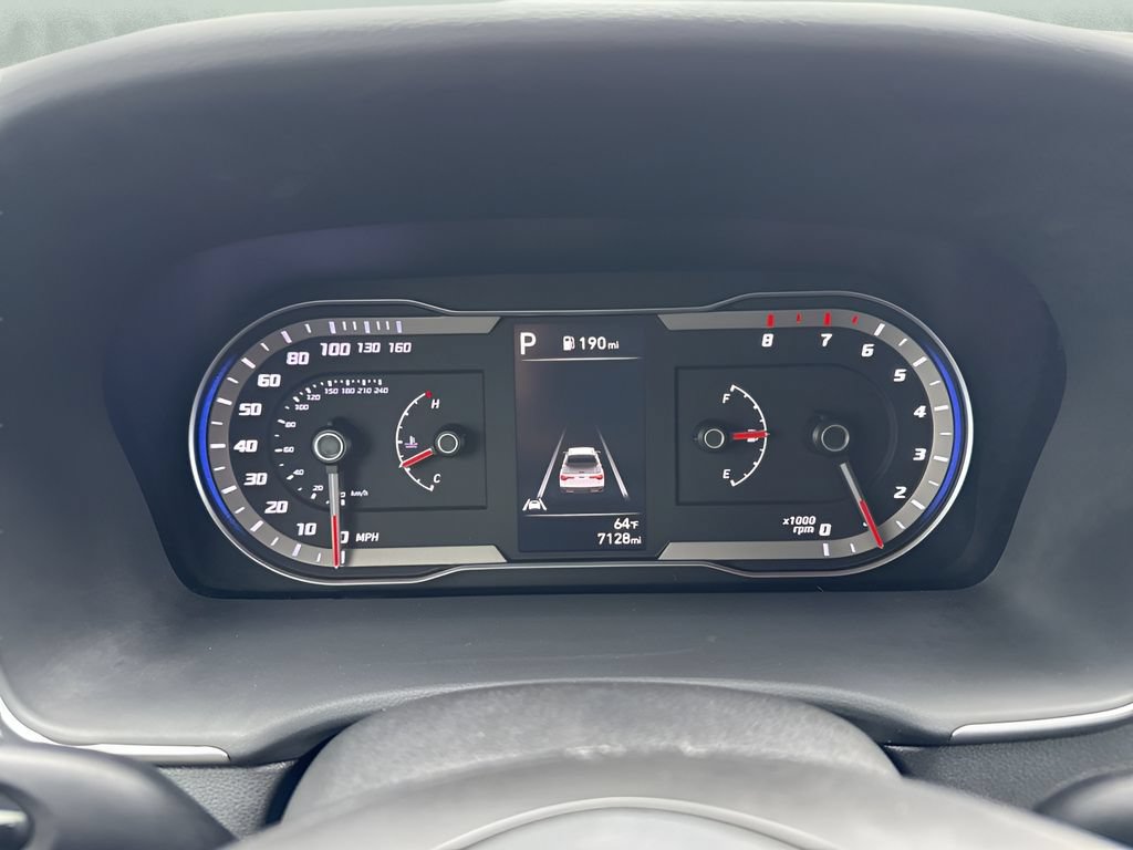 Used 2024 Hyundai Santa Cruz SE AWD/4WD image 20