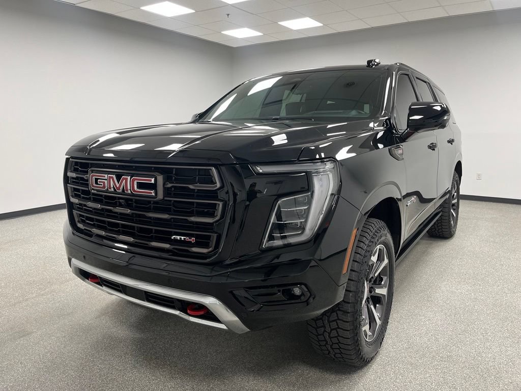 Used 2025 GMC Yukon AT4 Ultimate w/ LPO, Floor Liner Package AWD/4WD image 4