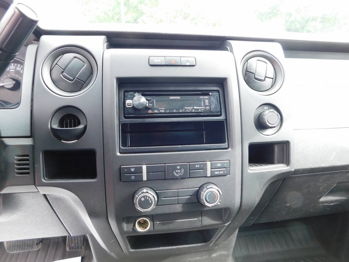Used 2012 Ford F150 XL w/ XL Decor Group RWD image 11