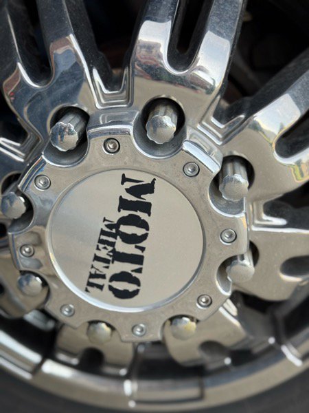 Used 2005 GMC Sierra 3500 SLT w/ Heavy-Duty Power Package image 55