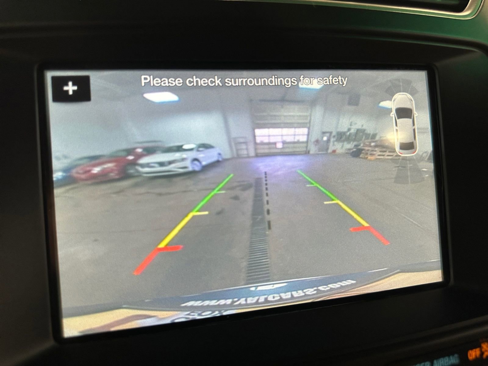 Used 2016 Ford Explorer XLT w/ Equipment Group 202A AWD/4WD image 31