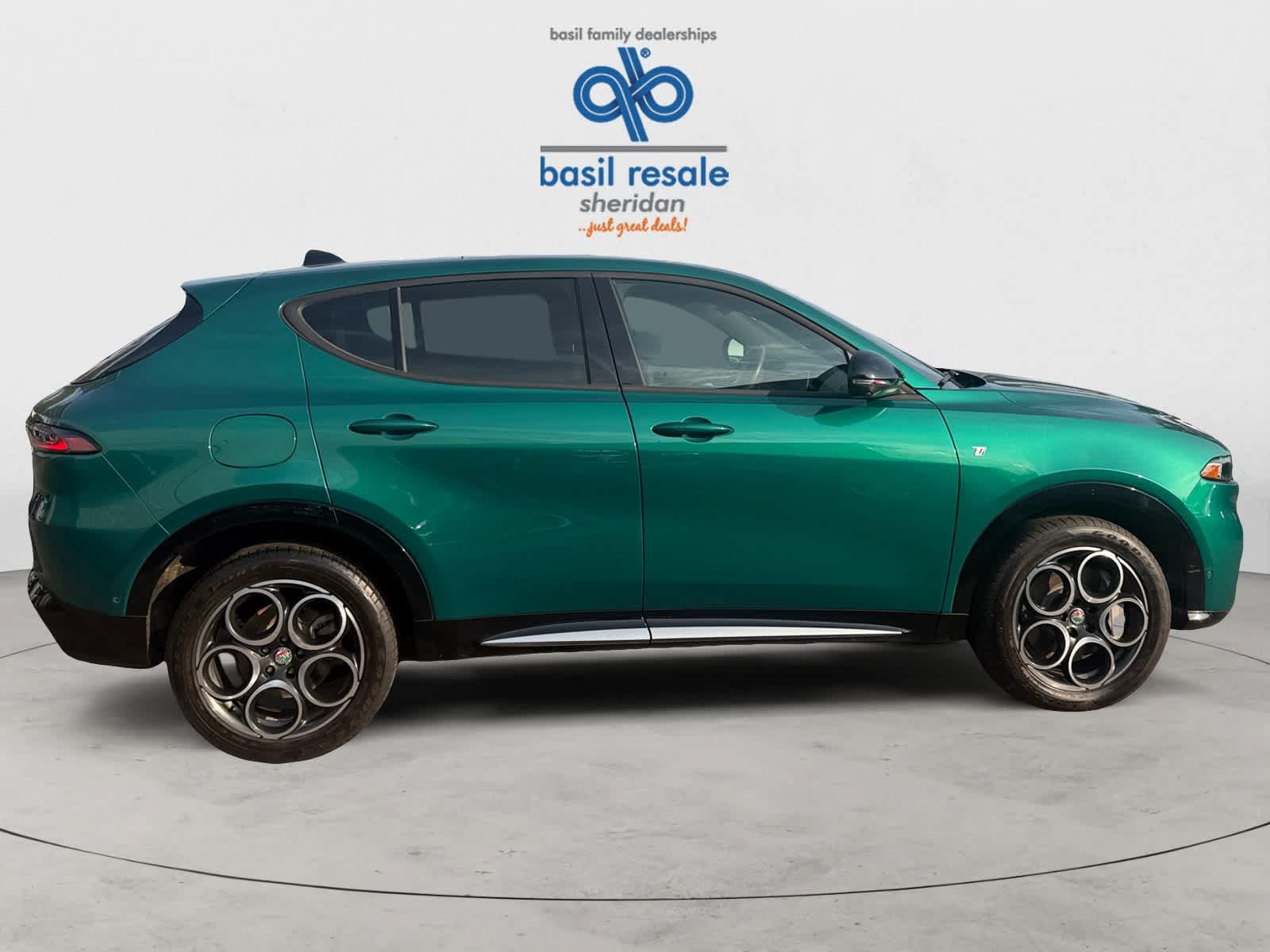 Used 2024 Alfa Romeo Tonale Ti w/ Active Assist Package AWD/4WD image 7