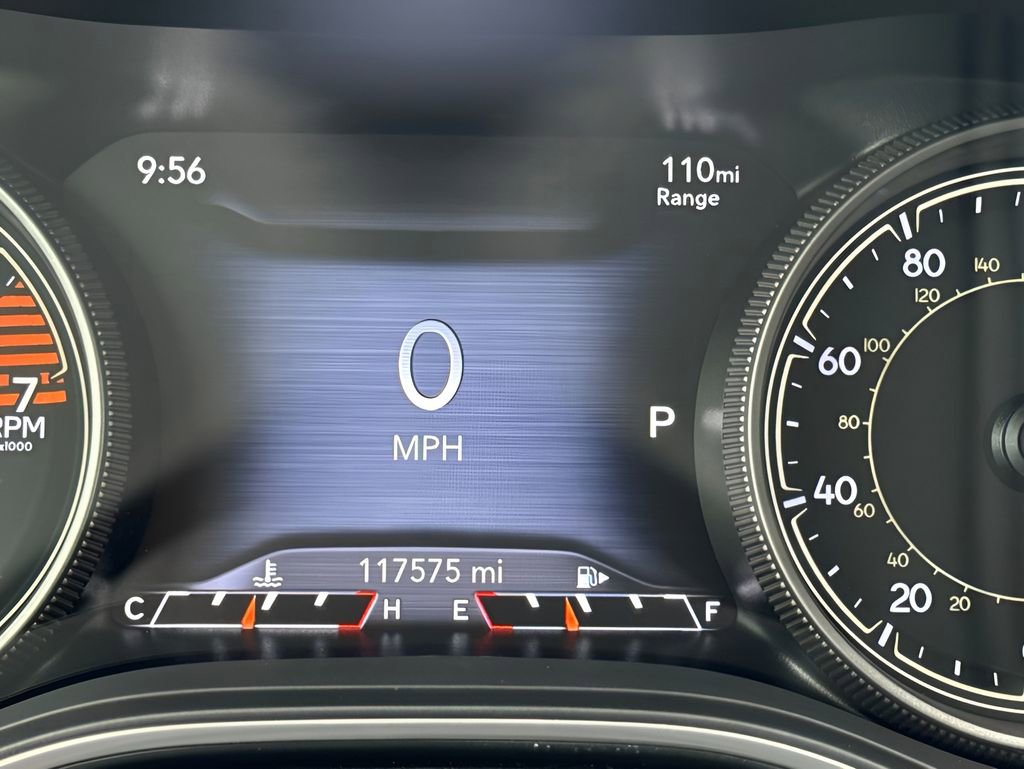 Used 2019 Jeep Cherokee Limited FWD image 24