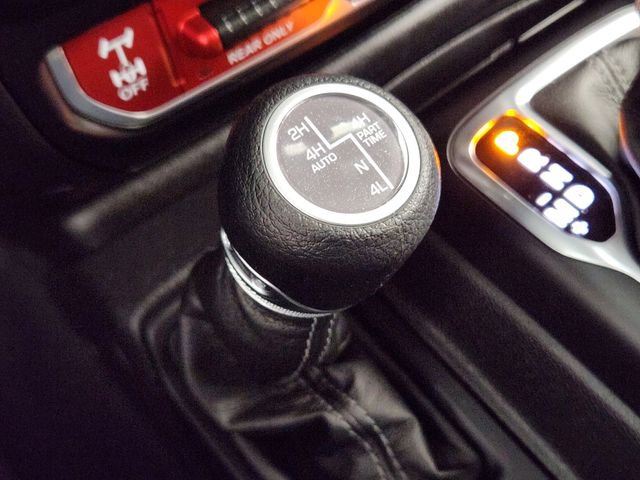 Used 2024 Jeep Wrangler Unlimited image 20