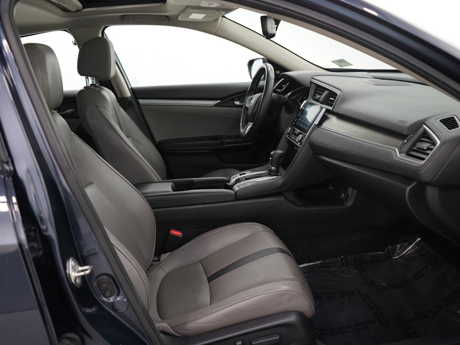 Used 2016 Honda Civic Touring image 10