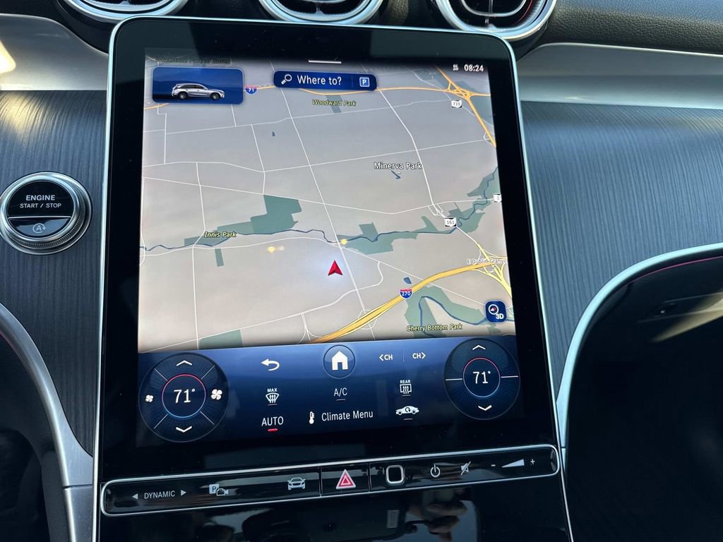 Used 2025 Mercedes-Benz GLC 300 4MATIC image 21