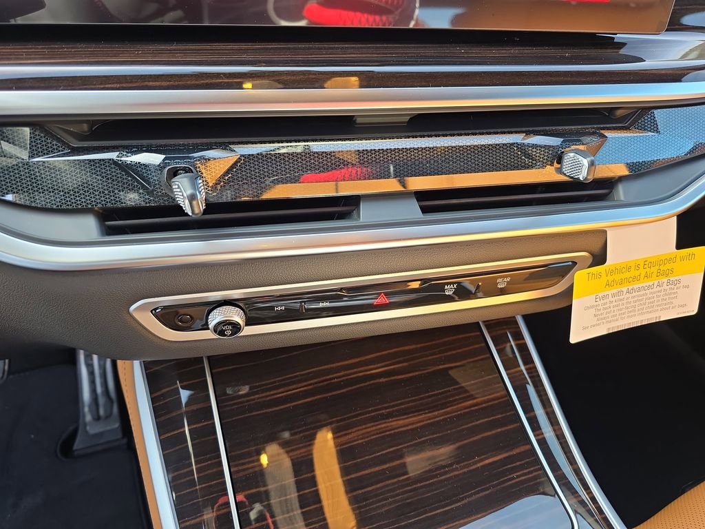 New 2026 BMW X5 xDrive40i w/ M Sport Package image 16