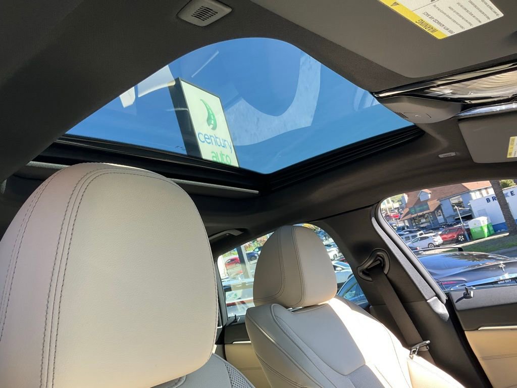 Used 2025 BMW i4 eDrive40 w/ M Sport Package image 62