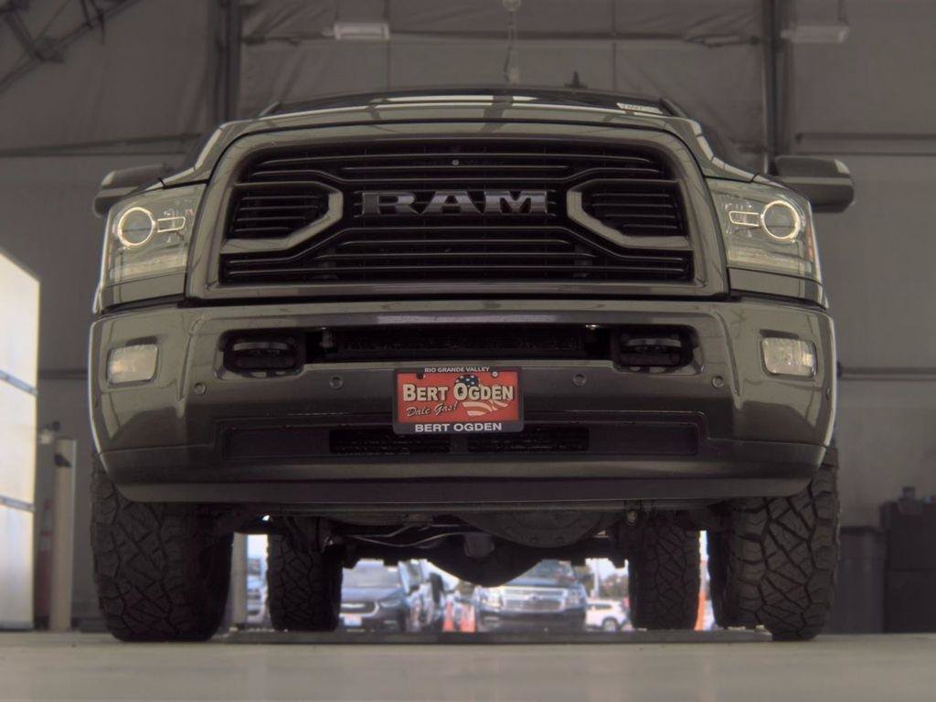 Used 2018 RAM 2500 Laramie w/ Sport Appearance Group AWD/4WD image 3