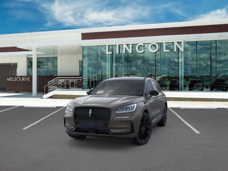 New 2026 Lincoln Corsair Grand Touring image 2