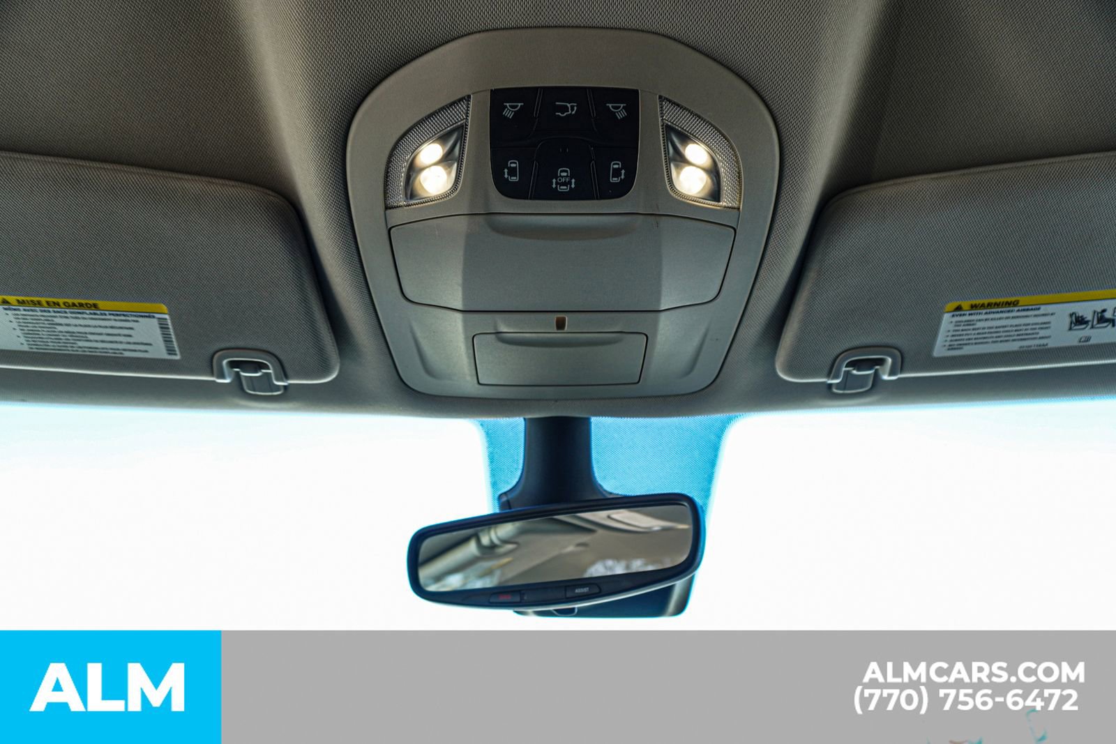 Used 2024 Chrysler Pacifica Select image 60