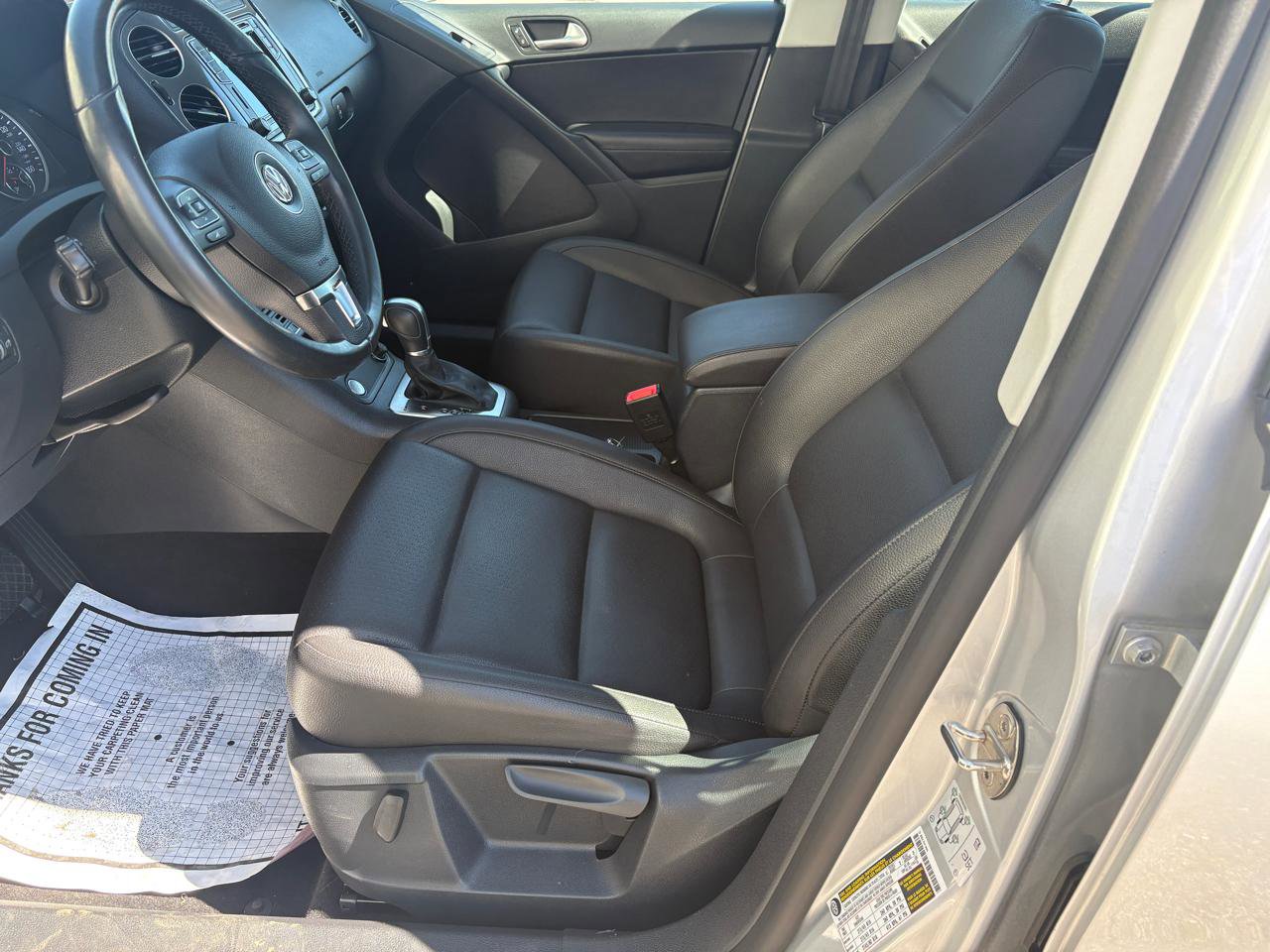 Used 2017 Volkswagen Tiguan S AWD/4WD image 5