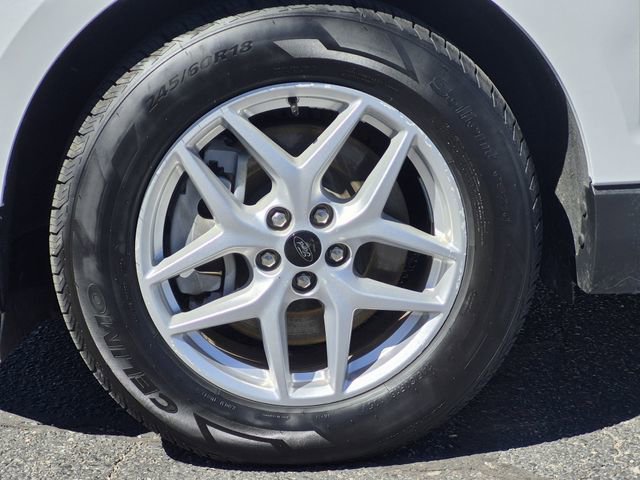 Used 2024 Ford Edge SEL image 7