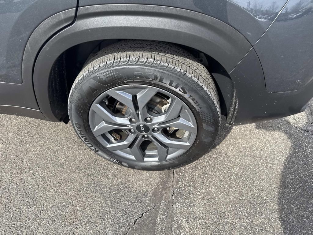 Used 2024 Kia Seltos S image 15