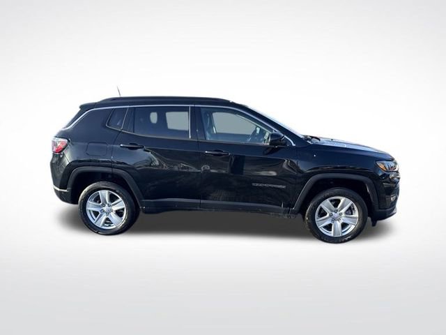 Used 2022 Jeep Compass Latitude w/ Sun and Sound Group image 6