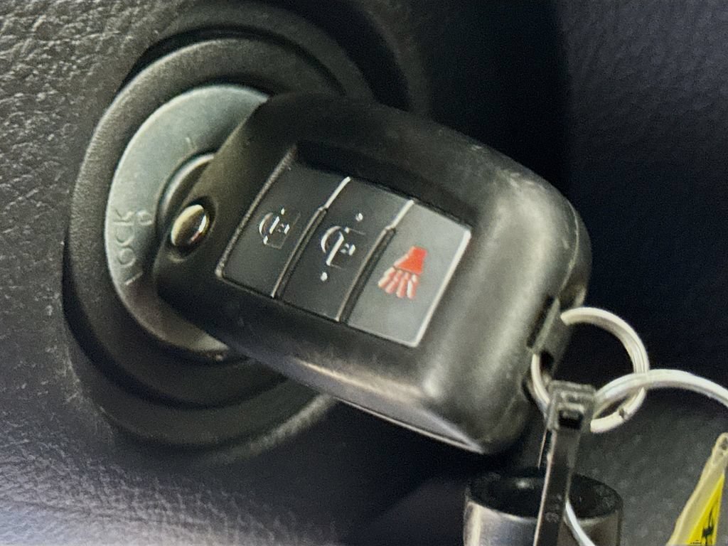 Used 2018 Nissan Rogue S FWD image 20